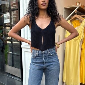 Isalis Knit Crop Vest in Black